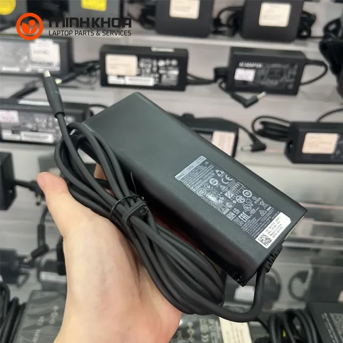 Sạc laptop Dell 130W 19.5V-6.7A kim nhỏ 4.5x3.0mm zin Ovan (1) Sạc Laptop Dell 130w 19.5v 6.7a Kim Nhỏ 4.5x3.0mm Zin Ovan (1)