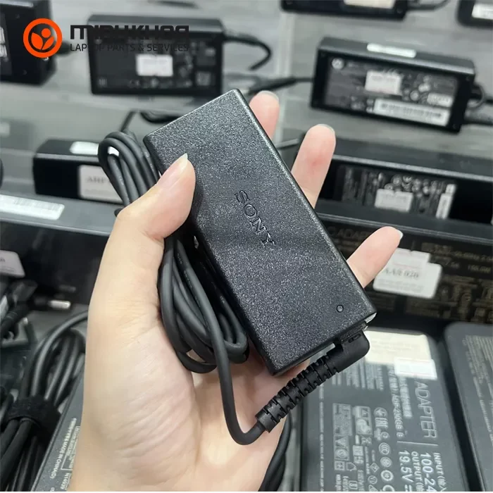 Sạc laptop Sony 10.5V-3.8A zin (2) Sạc Laptop Sony 10.5v 3.8a Zin (2)