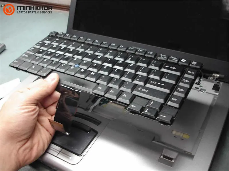 Thay-ban-phim-laptop-Asus-8