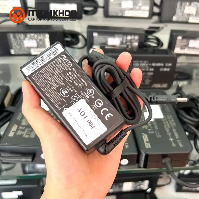Sạc laptop AVITA 19V-2.1A zin mode ADS-45SN19-3 19040G Sạc Laptop Avita 19v 2.1a Zin Mode Ads 45sn19 3 19040g