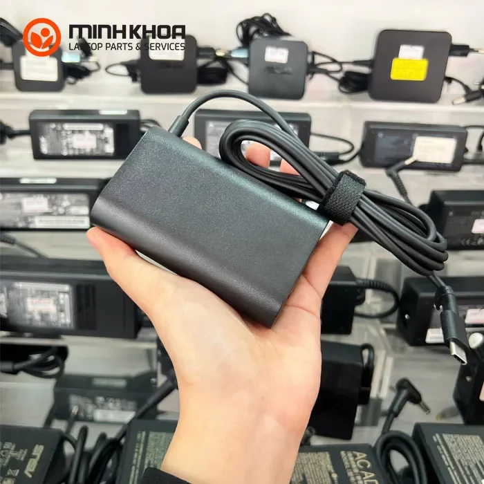 Sạc laptop LG 20V-3.25A 65W đầu USB C zin cho LG gram 14Z90P 16Z90P 17Z90P đen Sạc Laptop Lg 20v 3.25a 65w đầu Usb C Zin Cho Lg Gram 14z90p 16z90p 17z90p đen