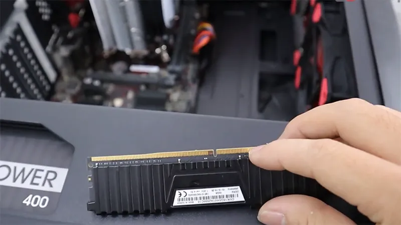 Vệ Sinh Ram Laptop (1)