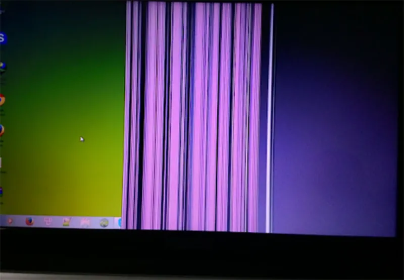 Màn Hình Laptop Bị Nhiễu​ (7)