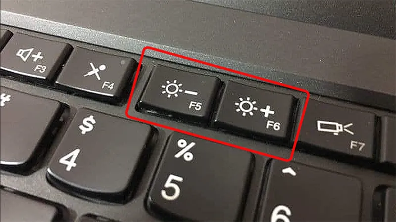 Chỉnh độ Sáng Màn Hình Laptop (9)