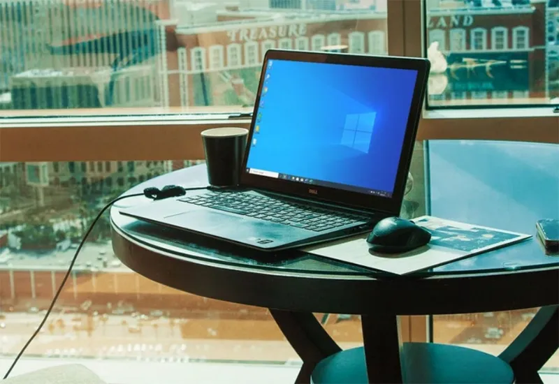 Laptop Báo Pin ảo (3)