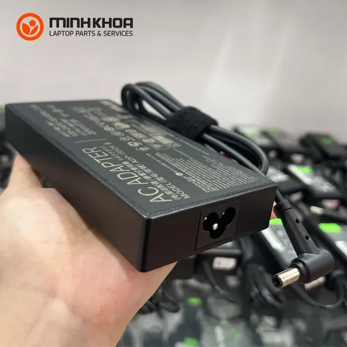 Sạc laptop Asus 20V-7.5A 150W zin (kim lớn 6.0x3.7mm) Asus TUF FX705D FX705G FX705DD, ROG Strix G15 G512LI G531 G513IH, Zephyrus GA401 (2) Sạc Laptop Asus 20v 7.5a 150w Zin (kim Lớn 6.0x3.7mm) Asus Tuf Fx705d Fx705g Fx705dd, Rog Strix G15 G512li G531 G513ih, Zephyrus Ga401 (2)