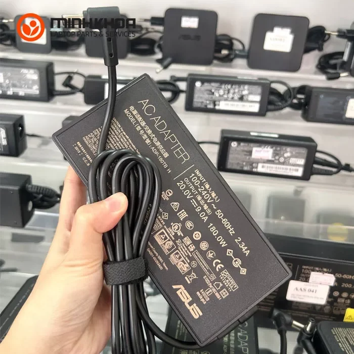 Sạc laptop Asus 20V-9.0A 180W zin (kim lớn 6.0x3.7mm) Asus ROG Zephyrus G14 GA401 GA502 GA502DU GX531GM GU603HE GA401QC GA401QE (5) Sạc Laptop Asus 20v 9.0a 180w Zin (kim Lớn 6.0x3.7mm) asus Rog Zephyrus G14 Ga401 Ga502 Ga502du Gx531gm Gu603he Ga401qc Ga401qe (5)