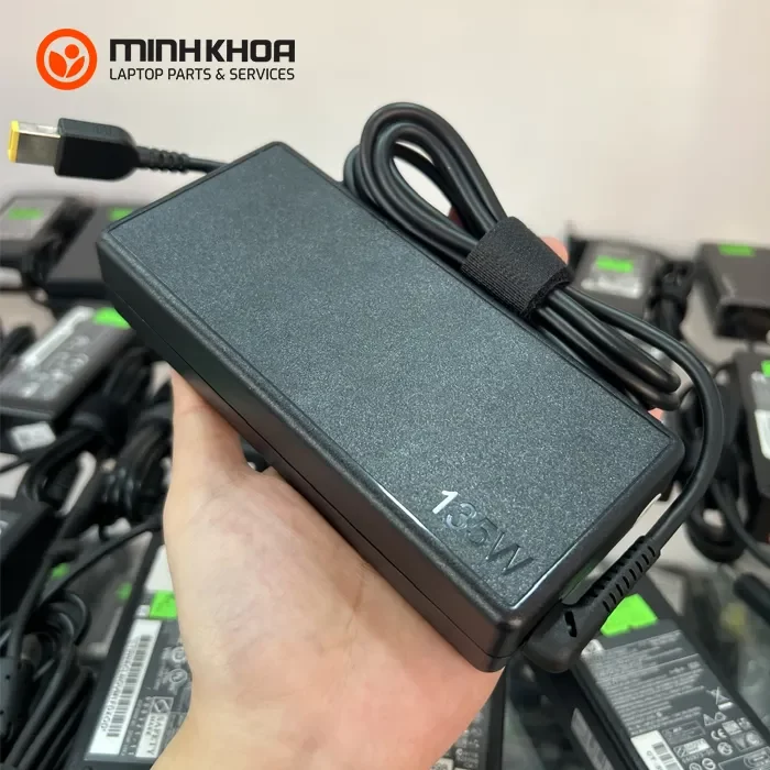 Sạc laptop Lenovo 135W 19.5V- 6.7A đầu USB zin (2) Sạc Laptop Lenovo 135w 19.5v 6.7a đầu Usb Zin (2)