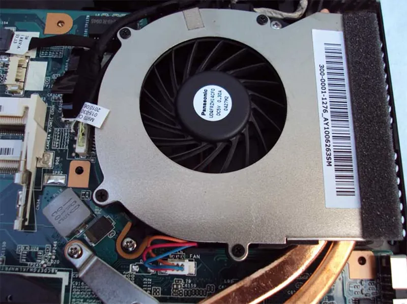 Quạt Tản Nhiệt Laptop Giá Rẻ​ (5)