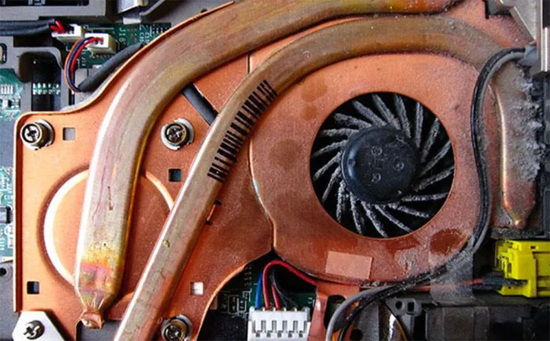 Quạt Tản Nhiệt Laptop Kêu To (6)