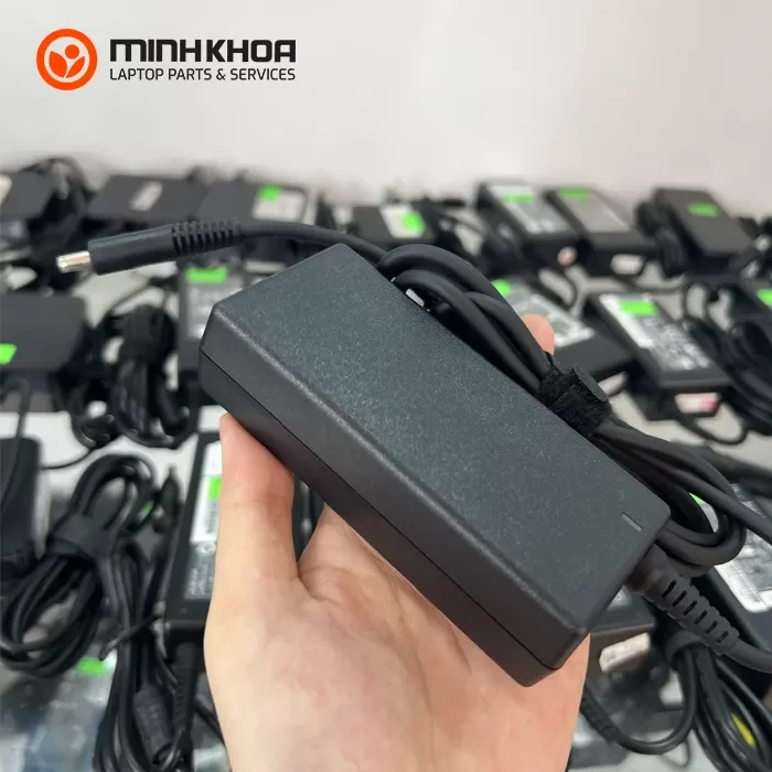 Sạc laptop Dell 65W 19.5V-3.34A đầu kim nhỏ zin (1) Sạc Laptop Dell 65w 19.5v 3.34a đầu Kim Nhỏ Zin (1)