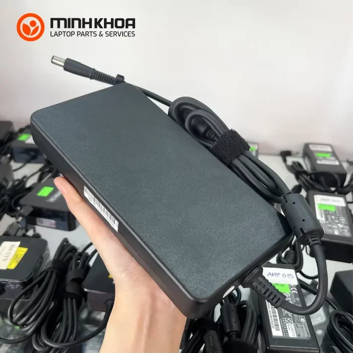 Sạc laptop HP 230W 19.5V-11.8A đầu kim lớn (7.4×5 (3) Sạc Laptop Hp 230w 19.5v 11.8a đầu Kim Lớn (7.4×5 (3)