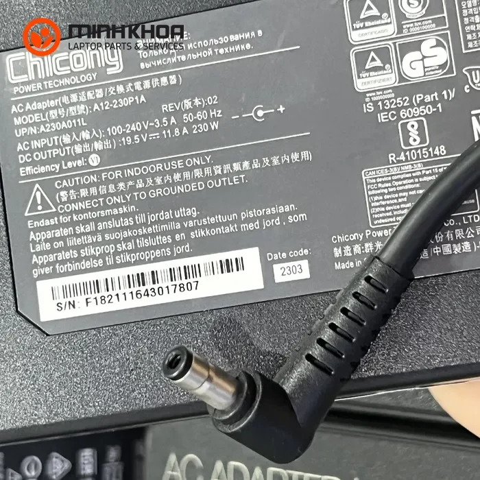 Sạc laptop MSI 230W 19.5V-11.8A chân thường 5.5x2.5mm zin (4) Sạc Laptop Msi 230w 19.5v 11.8a Chân Thường 5.5x2.5mm Zin (4)