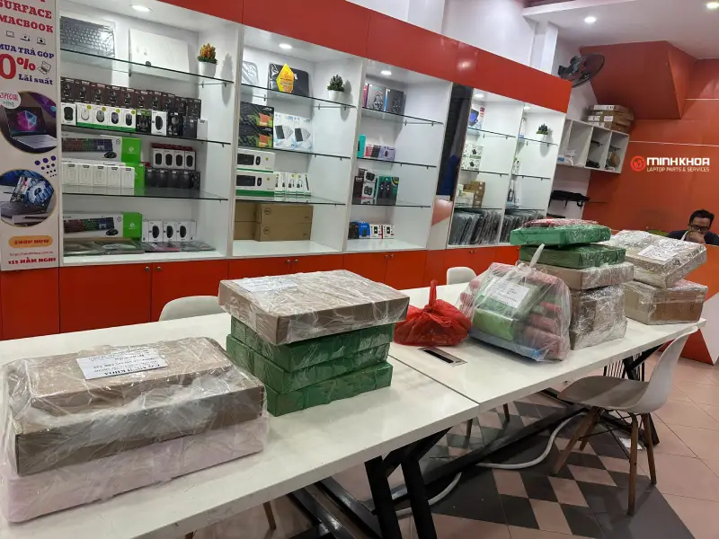 Bán Buôn Linh Kiện Tại Kho Linh Kiện Minh Khoa (3)