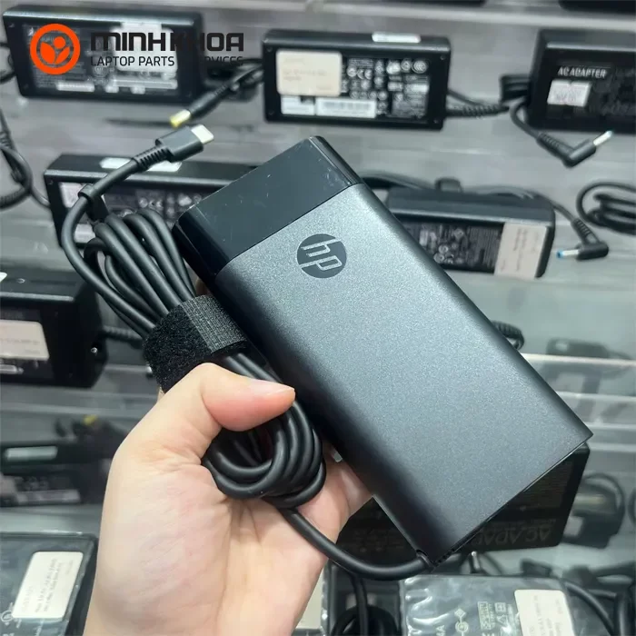 HP Spectre x360 13-AE015DX (4) Hp Spectre X360 13 Ae015dx (4)