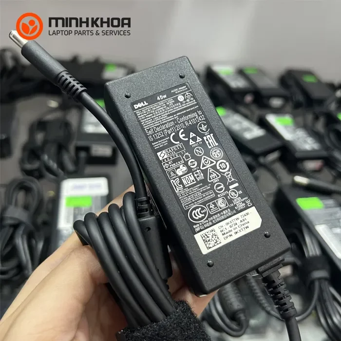 Sạc laptop Dell 45W 19.5V-2.31A đầu nhỏ 4.5x3.0mm zin (4) Sạc Laptop Dell 45w 19.5v 2.31a đầu Nhỏ 4.5x3.0mm Zin (4)