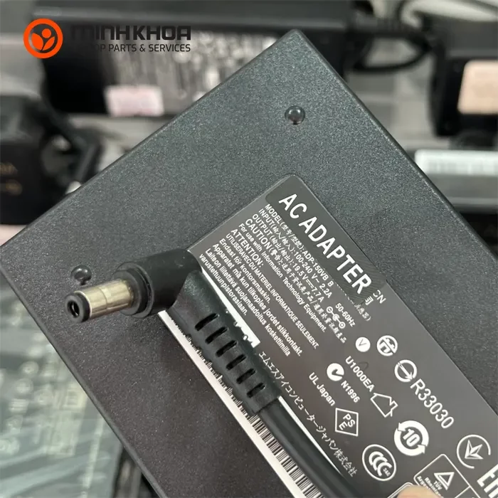 Sạc laptop MSI 150W 19.5V-7.7A zin 5.5x2 (3) Sạc Laptop Msi 150w 19.5v 7.7a Zin 5.5x2 (3)