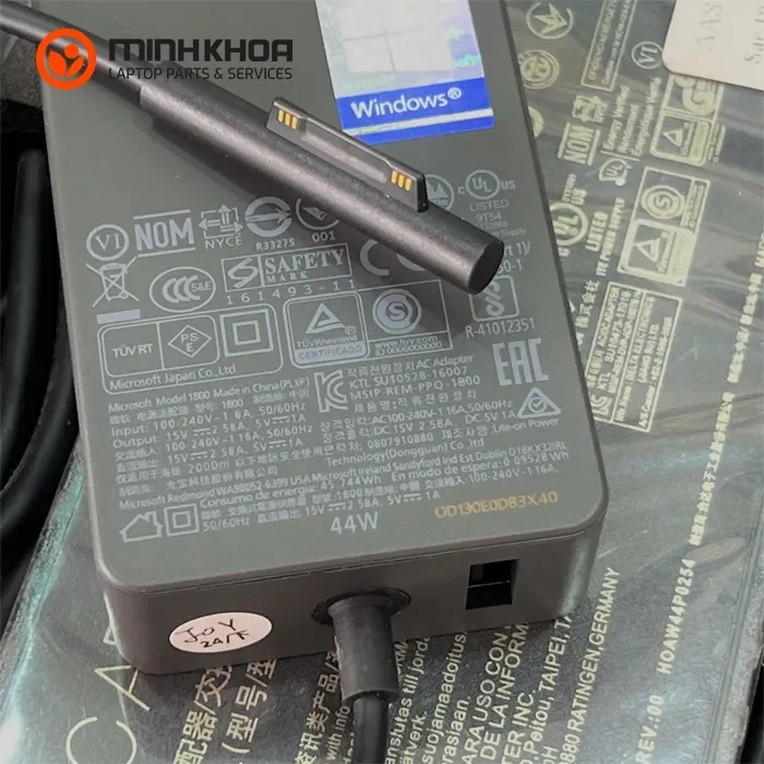 Sạc Suface 44W 15V-2.58A, Sạc surface Pro 34567 (2) Sạc Suface 44w 15v 2.58a, Sạc Surface Pro 34567 (2)