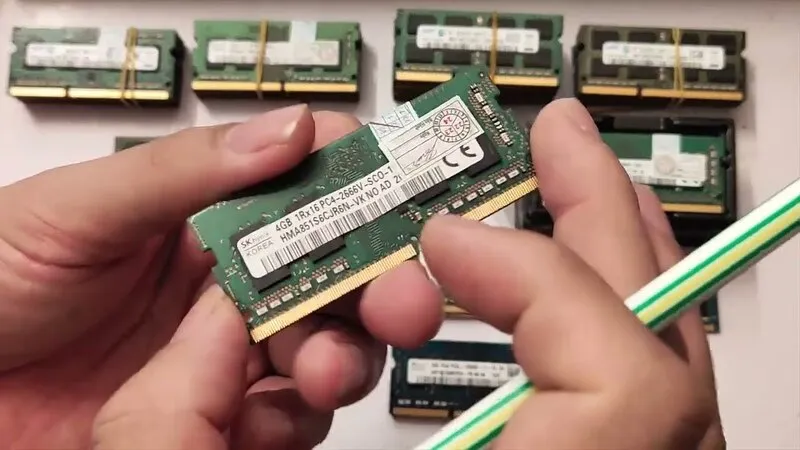 Ram Laptop Ddr3 4gb Bus 1600 Samsung (11)