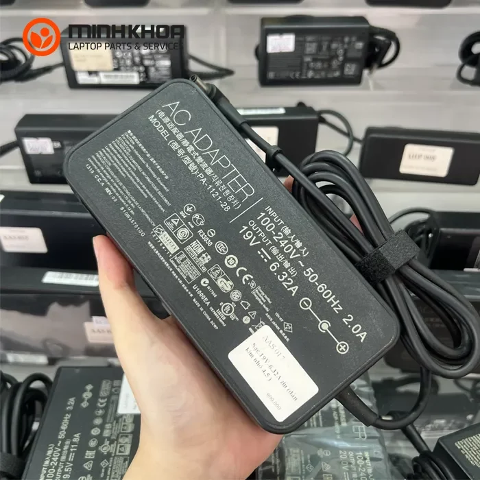Sạc laptop Asus 120W 19V-6.32A đầu kim nhỏ 4.5x3.0mm zin (1) Sạc Laptop Asus 120w 19v 6.32a đầu Kim Nhỏ 4.5x3.0mm Zin (1)