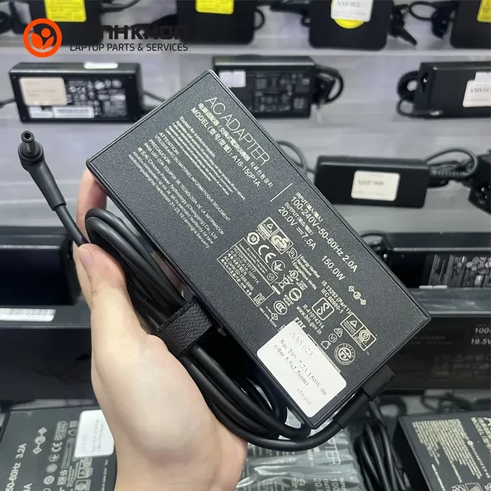 Sạc laptop Asus 150W 20V-7.5A đầu thường 5.5x2.5mm Zin (2) Sạc Laptop Asus 150w 20v 7.5a đầu Thường 5.5x2.5mm Zin (2)