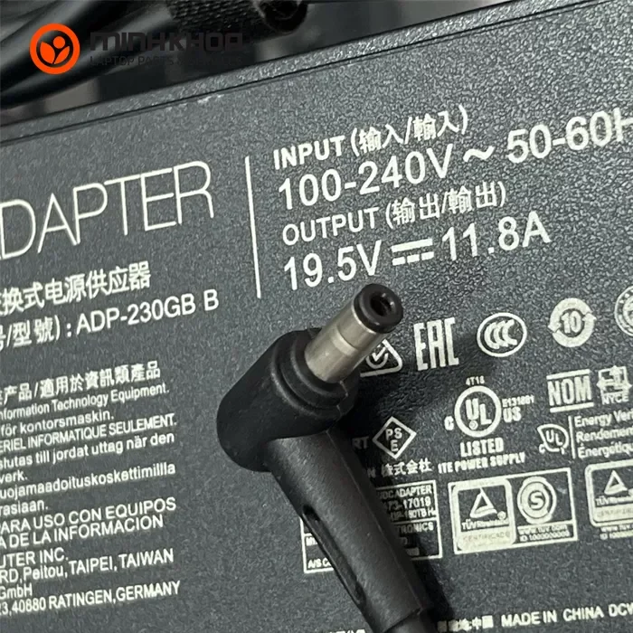 Sạc laptop Asus 230W 19.5V-11.8A 5.5x2.5mm zin (1) Sạc Laptop Asus 230w 19.5v 11.8a 5.5x2.5mm Zin (1)